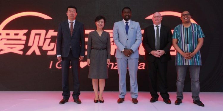 Industrial and Commercial Bank of China Deputy CEO, Representative Office in South Africa, Mr.Gang Sun (Far left) ; Ambassador of China to Tanzania (Second left), H.E Wang Ke, Honorable Minister of Tourism, Dr. Hamisi Kigwangalla (center), Stanbic Bank’s Chief Executive, Ken Cockerill (Second right), and Standard Bank Head, Group Card and Emerging  Payments, Lincoln Mali (Far right) at the launch of ‘I Go Tanzania’ campaign that provides Industrial Commercial Bank of China (ICBC) card holders touring Tanzania, offers and discounts within the country in order to promote tourism and grow  the influx of Chinese tourists to Tanzania.