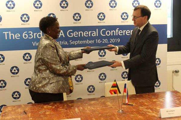 Russia and Uganda sign nuclear deal