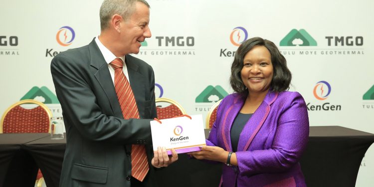 Kenya’s electricity generator KenGen has clinched a US$56.2 million contract to drill 12 geothermal wells in Ethiopia. The contract with Ethiopia’s Tulu Moye Geothermal Operations will also include installing a water supply system and equipment.