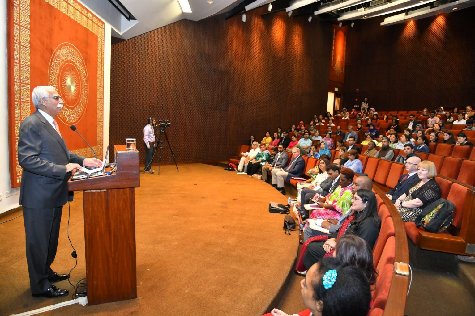 Aga Khan University recognized by UK's Advance HE
