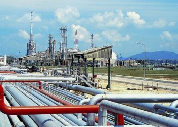 Uganda oil refinery gets funding from Africa Finance Corporation