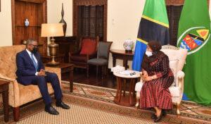 Business in Africa: Tanzania’s new investments shine Africa wealthiest man Alhaji Aliko Dangote meets Tanzanian President Samia Suluhu Hassan at State House in commercial capital, Dar es Salaam. www.theexchange.africa