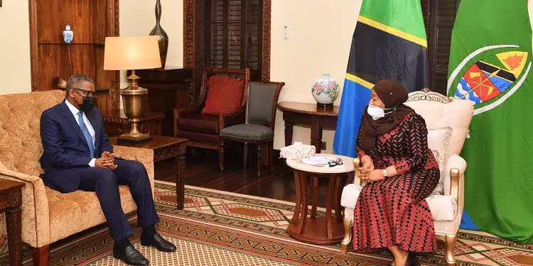 Africa wealthiest man Alhaji Aliko Dangote meets Tanzanian President Samia Suluhu Hassan at State House in commercial capital, Dar es Salaam. www.theexchange.africa