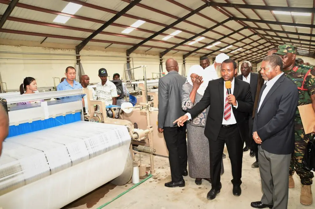 Zanzibar's President Ali Mohamed Shein with Basra Textiles Ltd CEO Ahmed Othman. Basra Textiles invest US$51.3 million in the factory. www.theexchange.africa