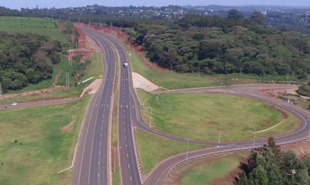 • Efficient road transport infrastructure is critical to Africa’s competitiveness. www.thexchange.africa