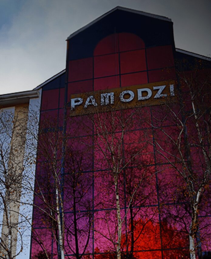 The Rise and Fall of Pamodzi Investment: The Alan Ntsele’s Story 1 Ndabahle A. Ntsele & The Rise and Fall of Pamodzi Investment Holdings