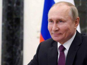 Amidst sanctions and shortages, Russia’s fertilizer finds its way to Africa The EU insists that it has not put sanctions on Russia's food and fertilizer export, yet the global supply of much-needed fertilizer is extremely short, is Russia hoarding fertilizer supplies? Photo/Siasat