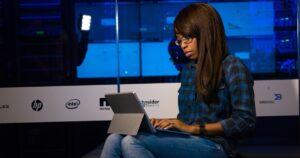 women in e-commerce