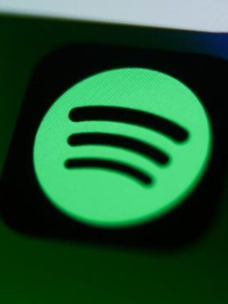 Here's how Spotify Jam works ?