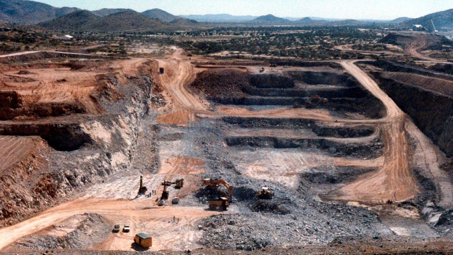 Namibia mine invest
